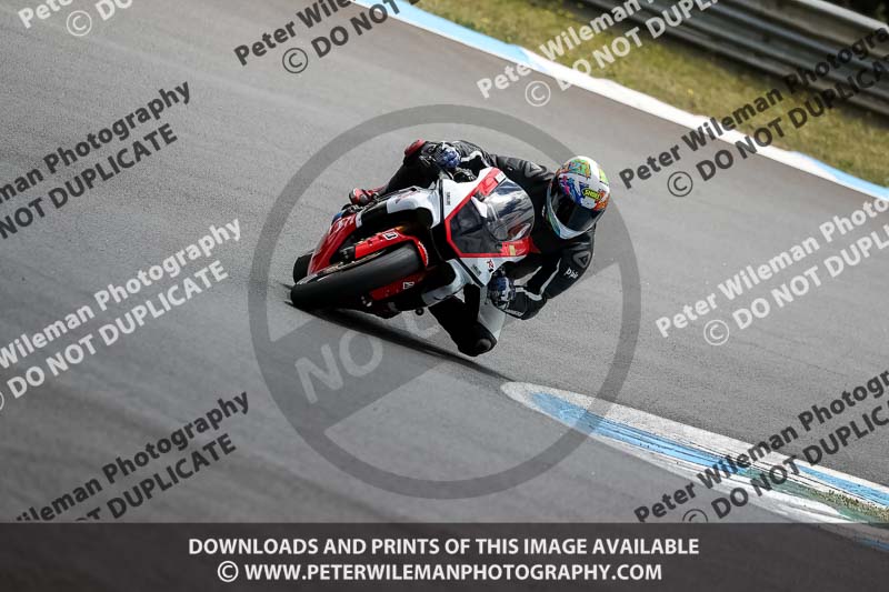 estoril;event digital images;motorbikes;no limits;peter wileman photography;portugal;trackday;trackday digital images